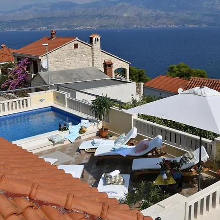 Holiday home Ferienvilla In Ruhiger Lage Mit Pool *